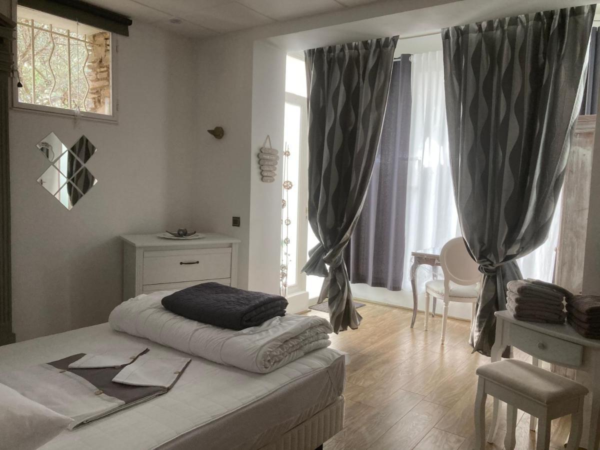 Gite Comme A La Maison Hyères Exterior foto